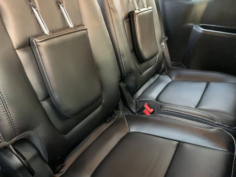 Used 2017 Ford Explorer Limited AWD/4WD image 16