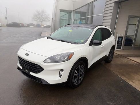 Used 2022 Ford Escape SEL w/ SEL Stealth AWD Package image 2