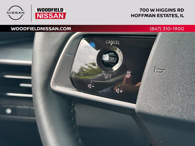 Certified 2025 Nissan Murano SV AWD/4WD image 38