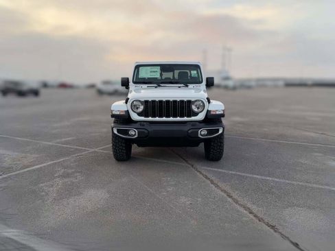 New 2026 Jeep Gladiator Sport image 2