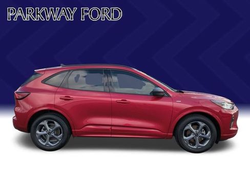 Used 2023 Ford Escape ST-Line w/ Tech Pack #1 FWD image 6
