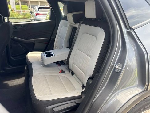 Used 2025 Ford Escape Active FWD image 11