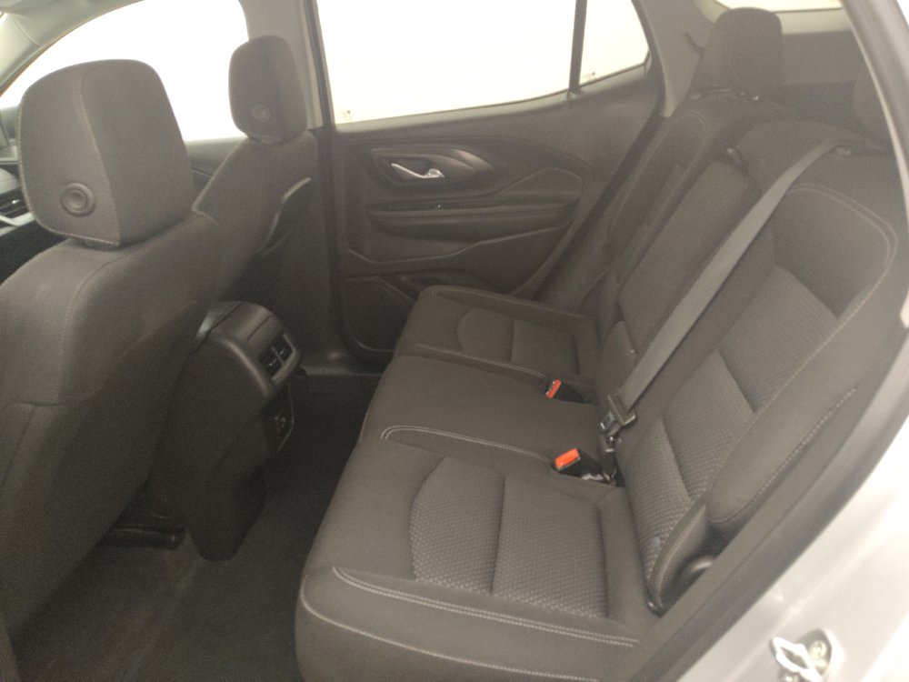 Used 2022 GMC Terrain SLE w/ Driver Convenience Package FWD image 18