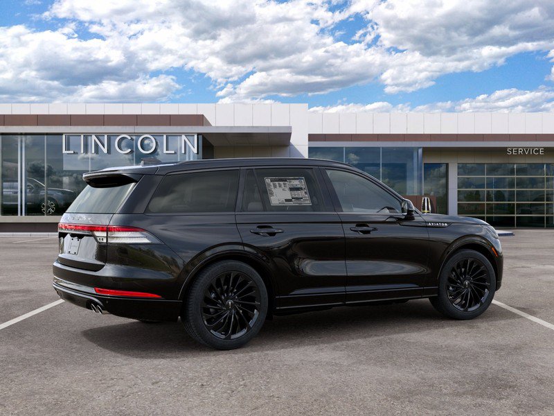 New 2027 Lincoln Aviator Reserve AWD/4WD image 6