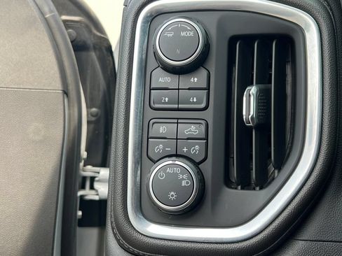 Used 2022 Chevrolet Silverado 1500 LT Trail Boss AWD/4WD image 26