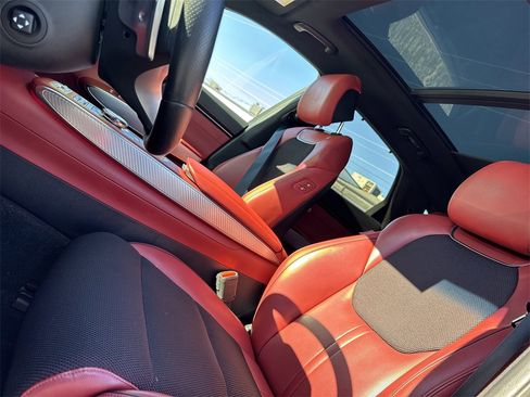 Used 2024 Genesis GV70 2.5T w/ Sport Prestige Package image 34