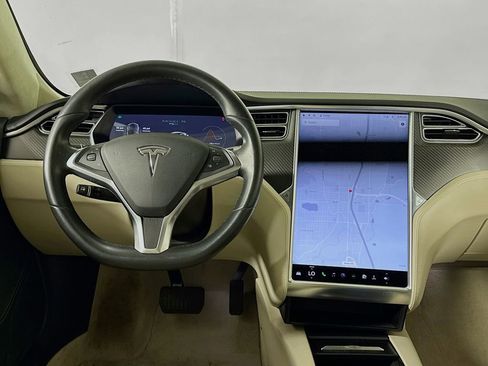 Used 2017 Tesla Model S 75D image 10