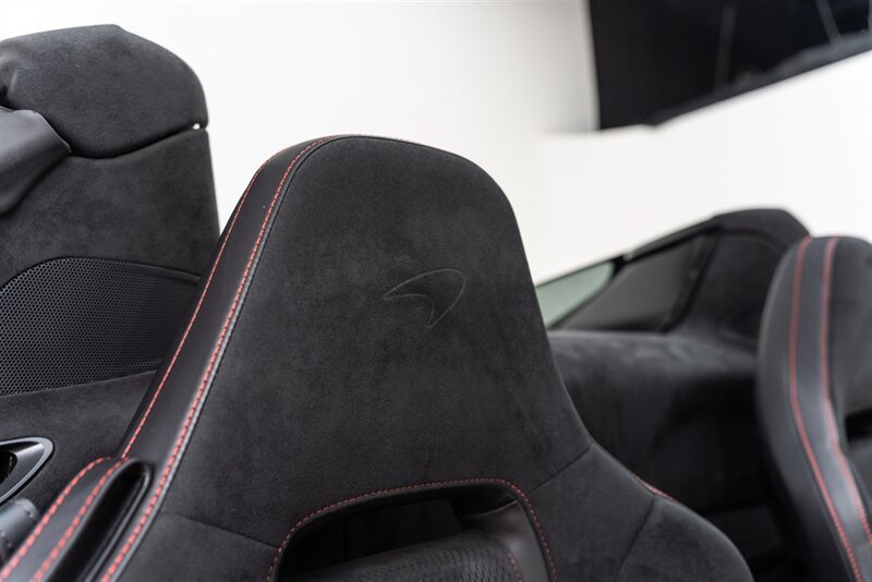 Used 2024 McLaren 750S Spider RWD image 66