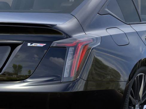 New 2026 Cadillac CT5 V w/ Technology Package AWD/4WD image 11