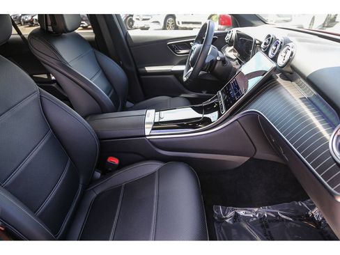 Certified 2026 Mercedes-Benz GLC 300 4MATIC image 14