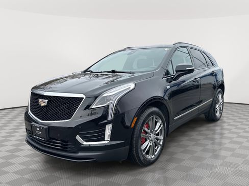 Certified 2022 Cadillac XT5 Sportv image 3