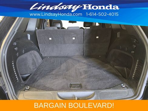 Used 2016 Jeep Grand Cherokee Laredo w/ Quick Order Package 23E AWD/4WD image 9