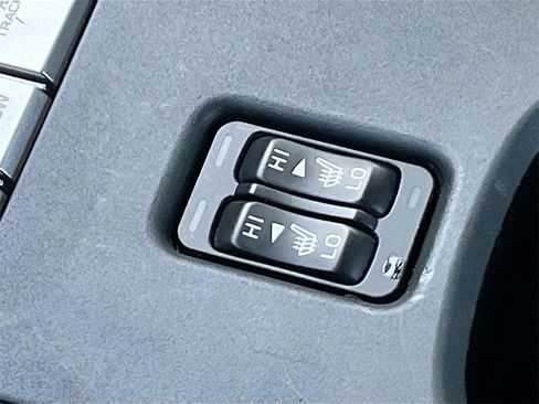 Used 2023 Toyota GR86 Premium image 21