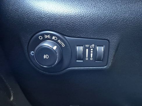 Used 2024 Jeep Compass Trailhawk AWD/4WD image 26