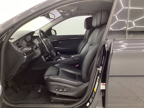 Used 2010 BMW 550i Gran Turismo xDrive image 8