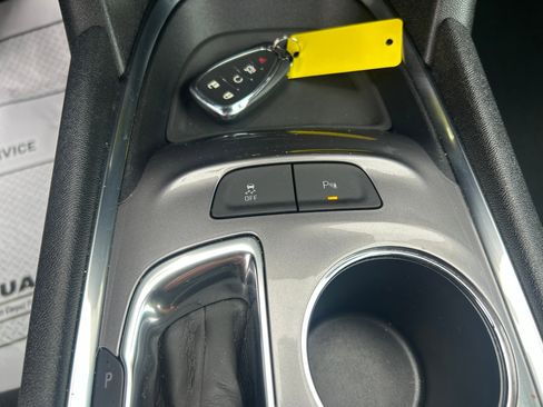 Used 2024 Chevrolet Malibu LT image 22