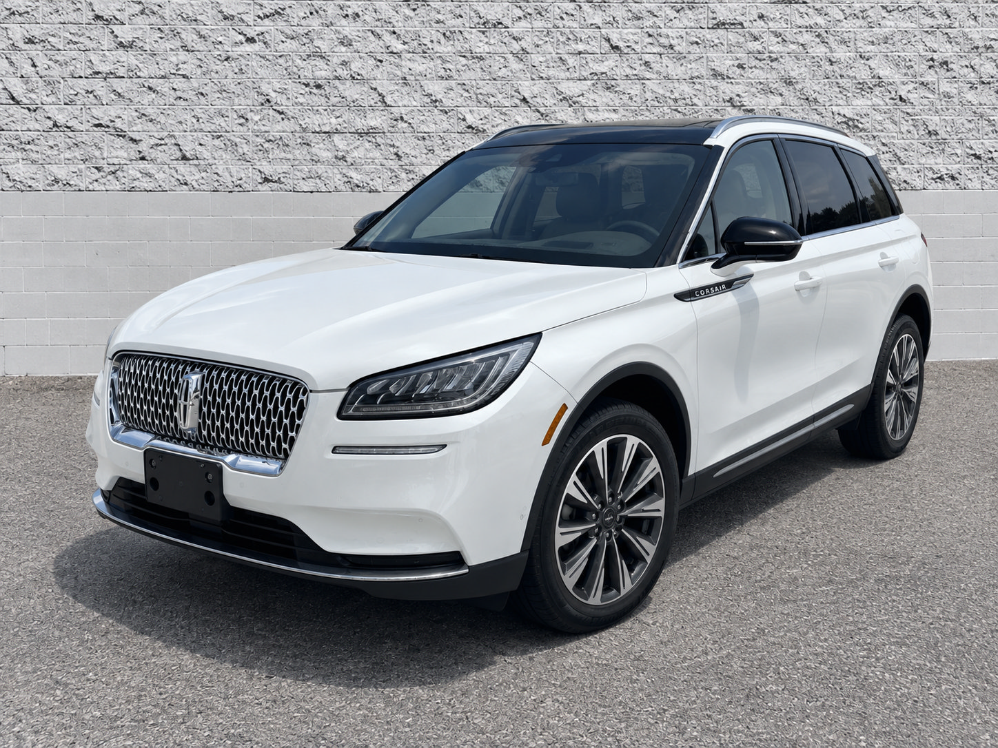 Used 2021 Lincoln Corsair Reserve w/ Elements Package AWD/4WD image 1