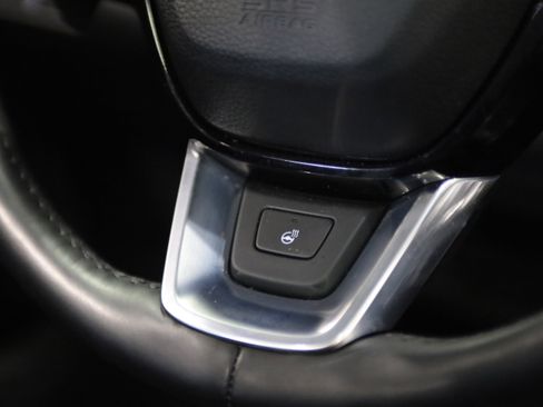 Used 2025 Honda Pilot Elite image 26