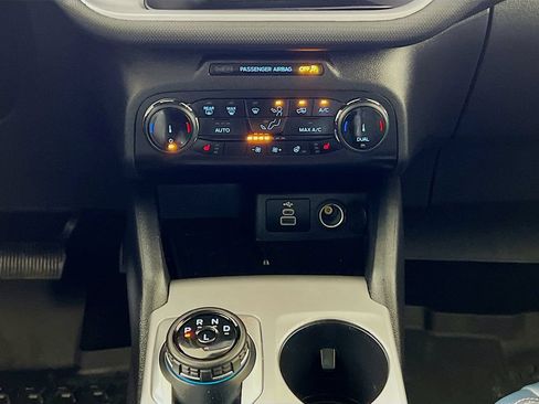 Certified 2023 Ford Bronco Sport Outer Banks w/ Tech Package AWD/4WD image 17