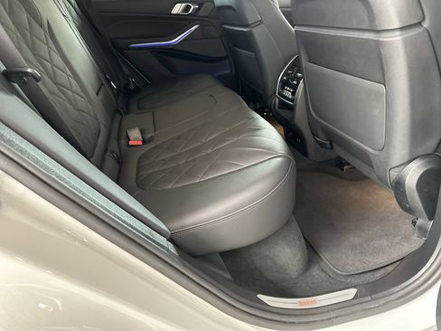 Used 2024 BMW X5 xDrive40i AWD/4WD image 35