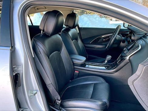 Used 2015 Buick LaCrosse Leather image 8