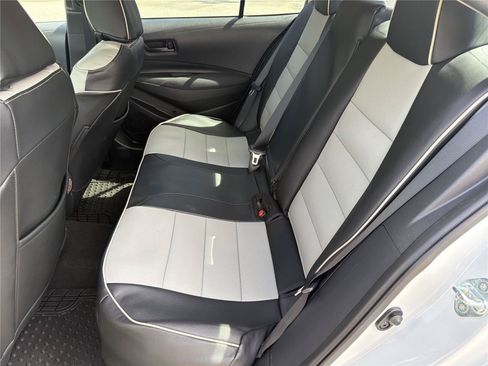 Used 2023 Toyota Corolla LE w/ Carpet Mat Package (TMS) FWD image 31