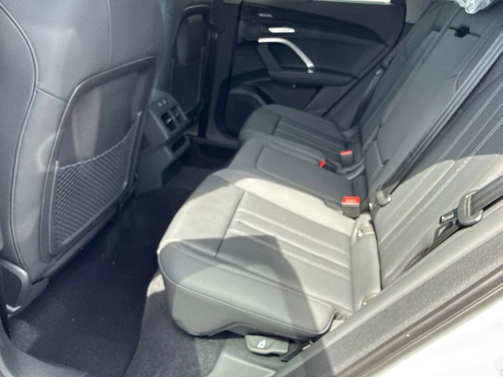 New 2026 Audi Q5 Premium Plus AWD/4WD image 17