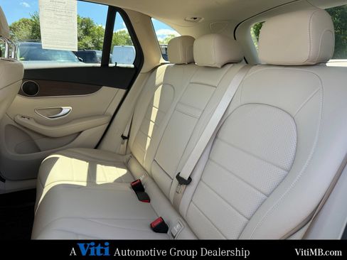 Certified 2022 Mercedes-Benz GLC 300 4MATIC image 21