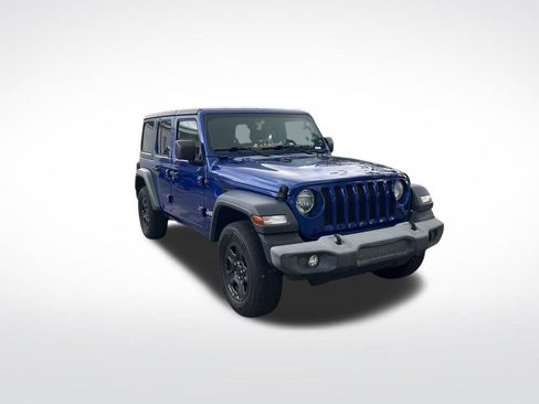Used 2018 Jeep Wrangler Unlimited Sport AWD/4WD image 2