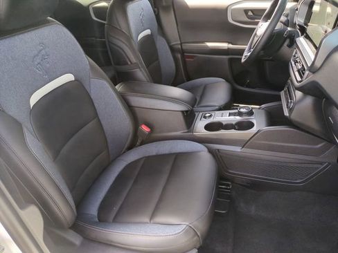 Used 2025 Ford Bronco Sport Outer Banks w/ Outer Banks Tech Package+ AWD/4WD image 23