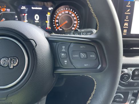 Used 2024 Jeep Wrangler Sport AWD/4WD image 19