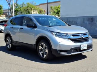 Used 2017 Honda CR-V LX video 3