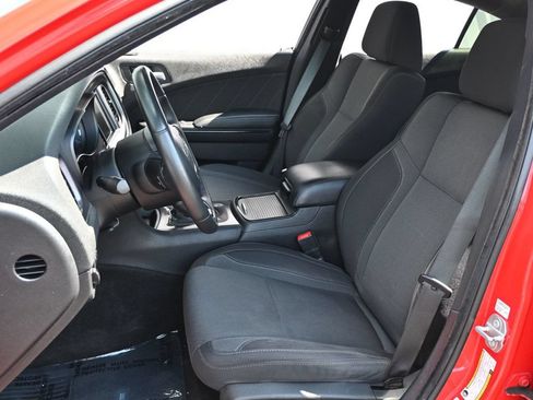 Used 2016 Dodge Charger SXT w/ Blacktop Package RWD image 12