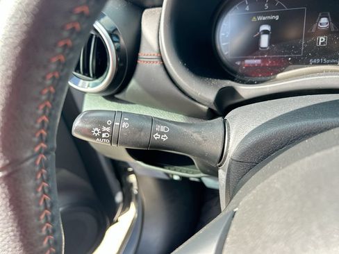 Used 2021 Nissan Kicks SR FWD image 18