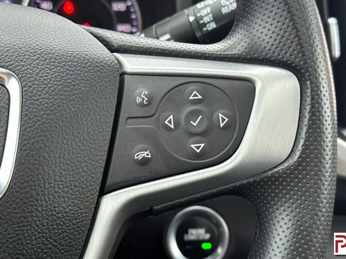 Certified 2024 GMC Terrain SLE w/ Driver Convenience Package image 29