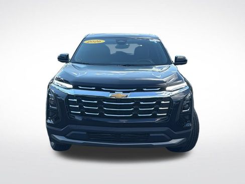 Used 2026 Chevrolet Equinox LT FWD image 2