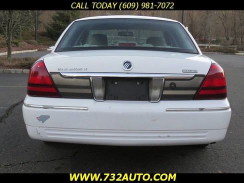 Used 2010 Mercury Grand Marquis LS image 8