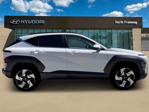 New 2026 Hyundai Kona Limited FWD image 9