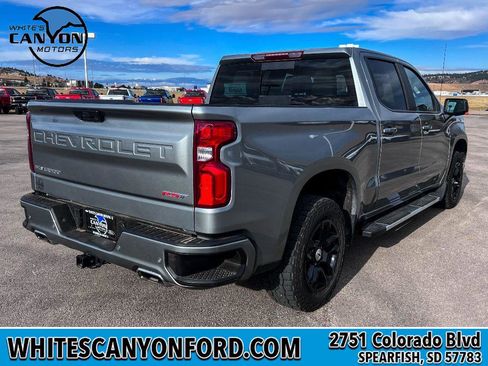 Used 2024 Chevrolet Silverado 1500 RST w/ Convenience Package II image 9