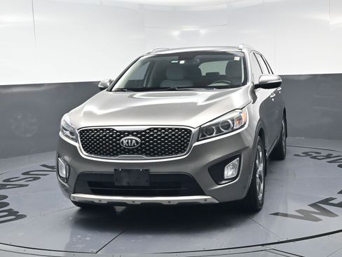 Used 2016 Kia Sorento SX image 13