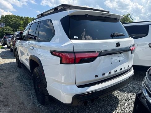 Used 2025 Toyota Sequoia TRD Pro AWD/4WD image 6