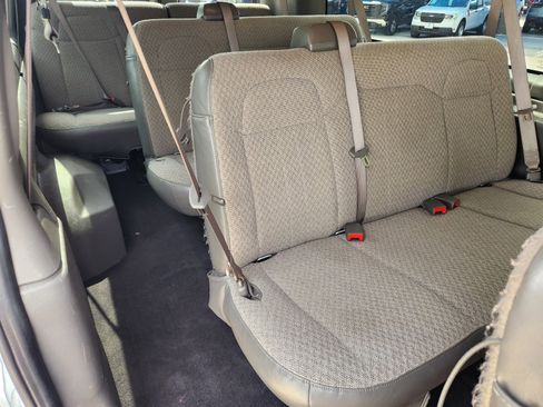 Used 2024 Chevrolet Express 3500 LT w/ LT Preferred Equipment Group RWD image 13
