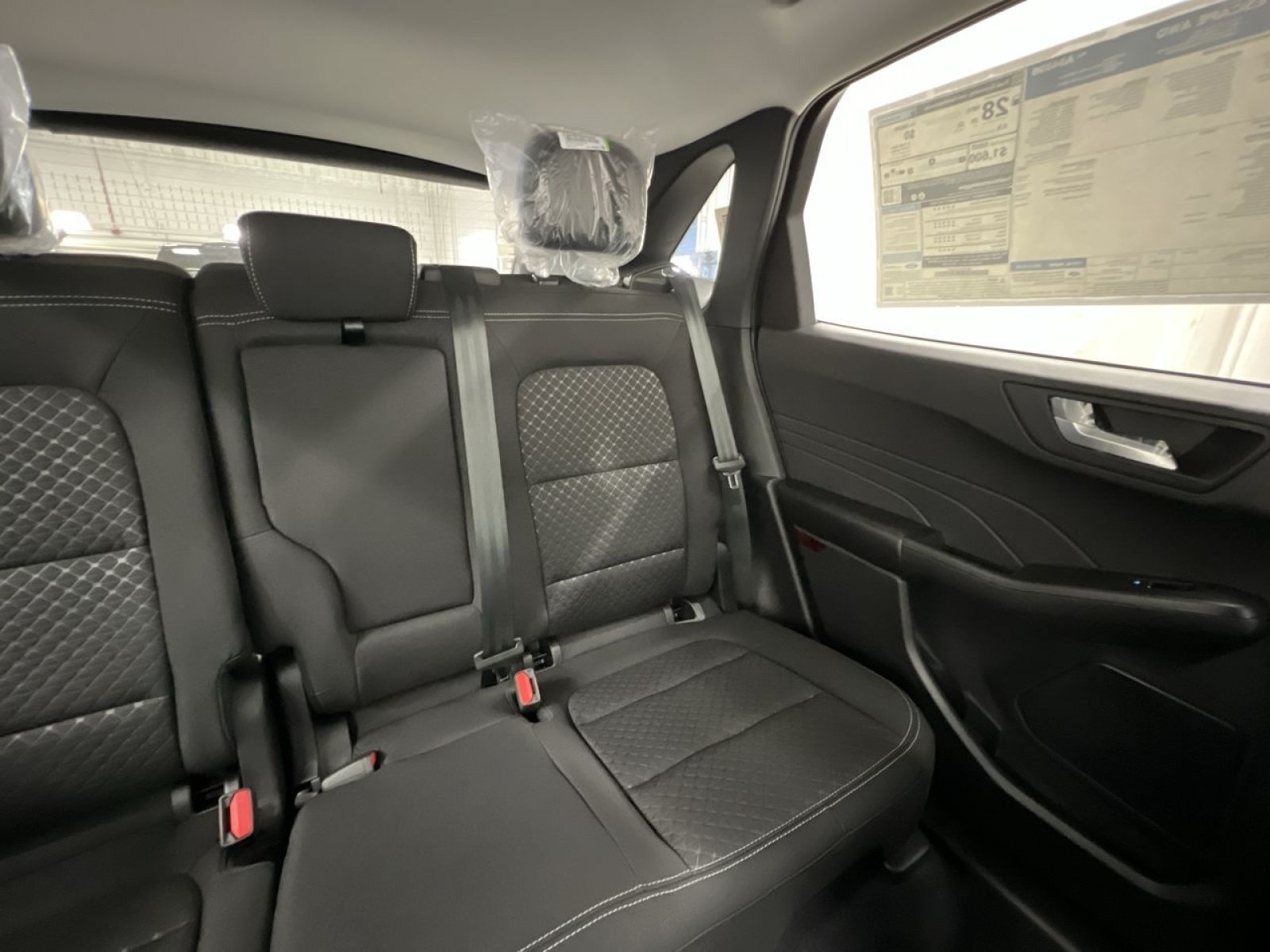 Used 2023 Ford Escape Active w/ Tech Pack #2 AWD/4WD image 18
