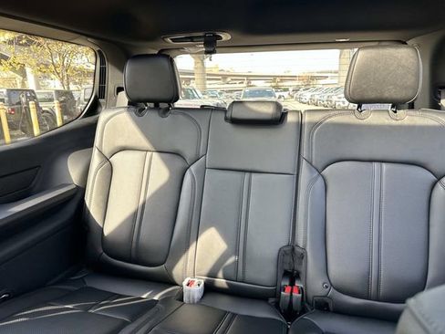 New 2026 Jeep Grand Wagoneer Limited AWD/4WD image 12