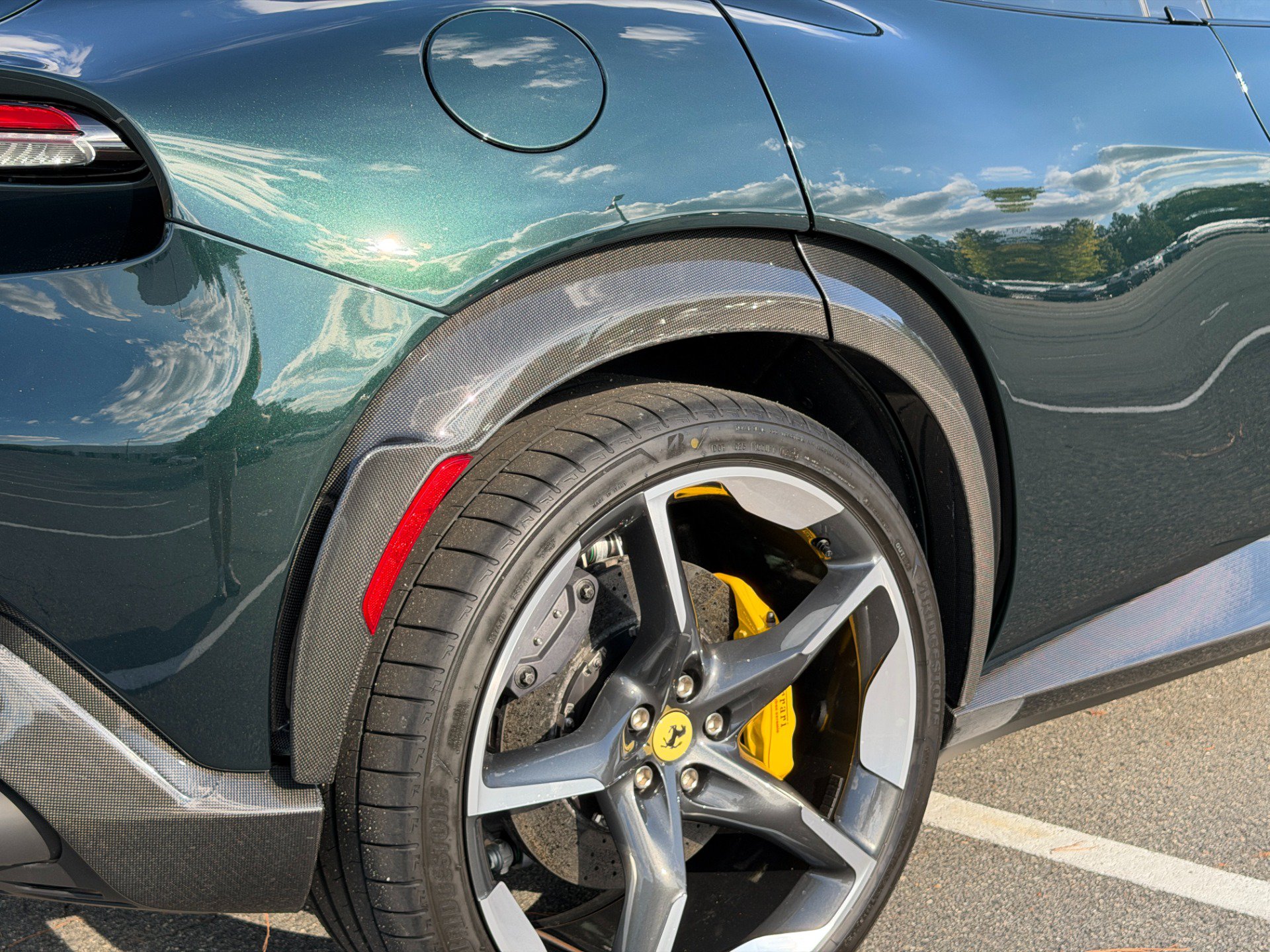 Used 2026 Ferrari Purosangue AWD/4WD image 35