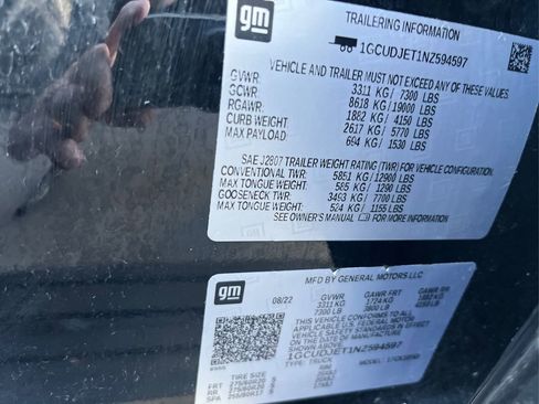 Used 2022 Chevrolet Silverado 1500 High Country w/ Technology Package image 21