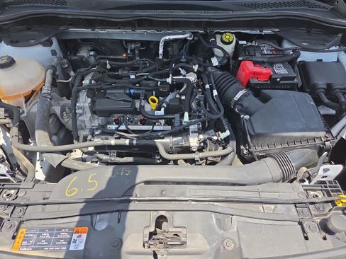 Used 2022 Ford Escape SEL w/ Technology Package FWD image 17