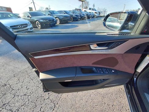 Used 2011 Audi A8 4.2 w/ Driver Assistance Pkg image 26