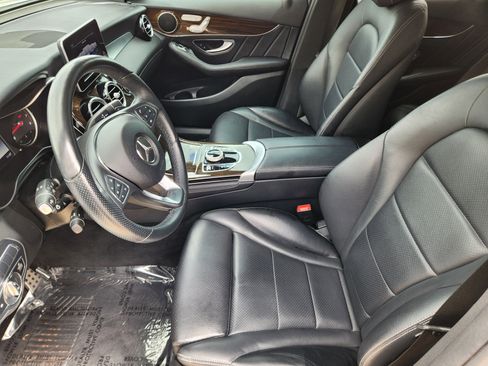Used 2018 Mercedes-Benz GLC 300 4MATIC image 12
