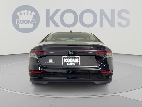 Used 2025 Honda Accord LX image 10